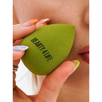 Купить оптом BEAUTY4LIFE Спонж для макияжа в виде капли с подставкой, салатовый